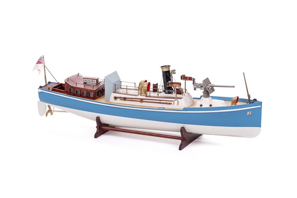 Billing Boats - H.M.S. Renown 1:35 - Träskrov
