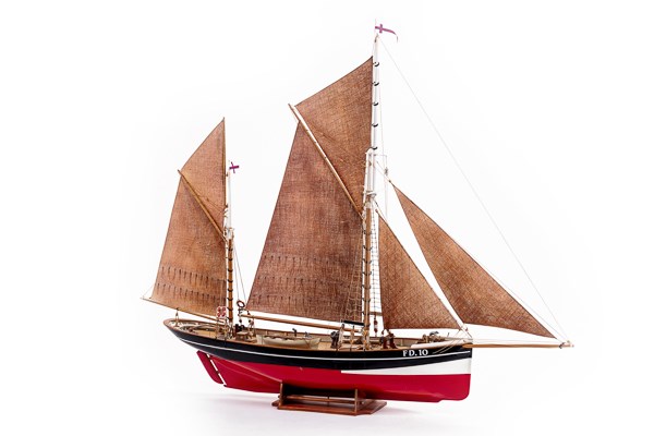 Billing Boats - FD 10 Yawl 1:50 - Träskrov