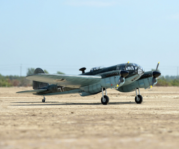 Black Horse Heinkel He 111 radiostyrt flygplan balsamodell RC modell