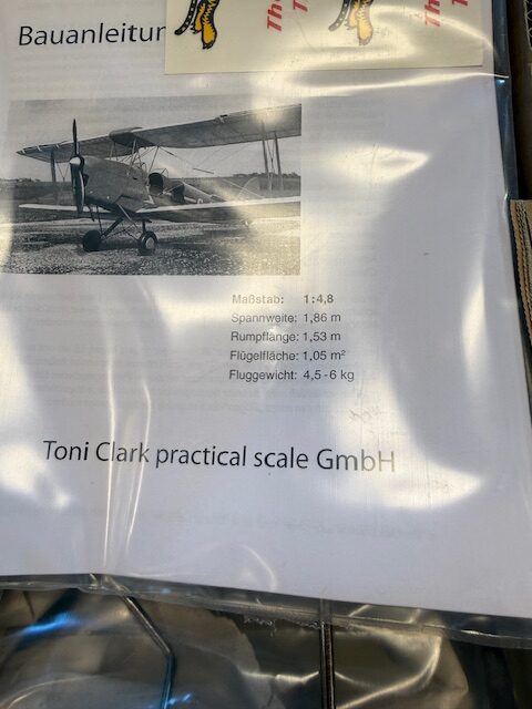 Toni Clark byggsats Tiger Moth DA82a spv 1860mm