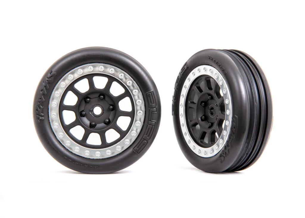 Däck/fälg Alias Ribbed Medium/Grå kromring 2.2" 2WD Fram (2)