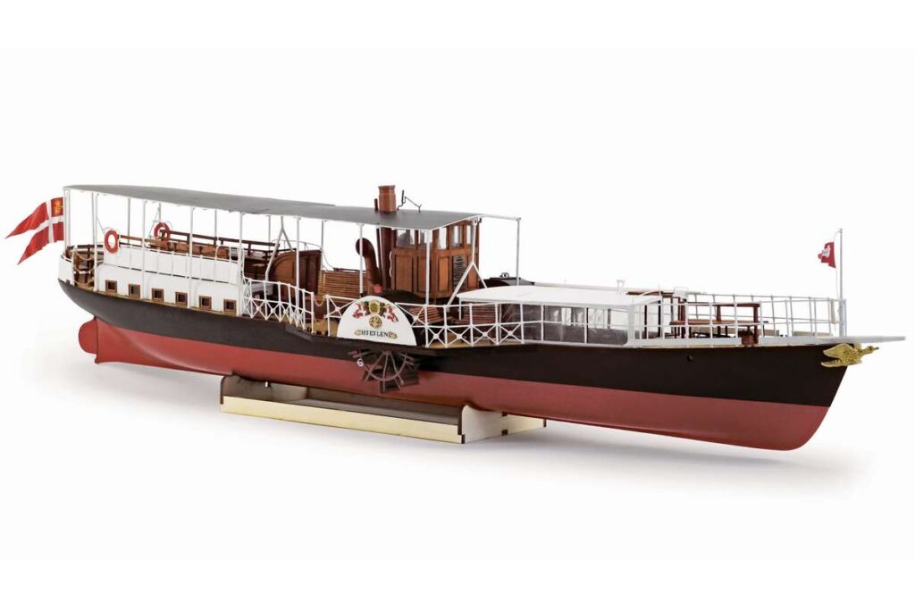 Billing Boats - S/S Hjejlen Dampskib 1:33 / Steamer
