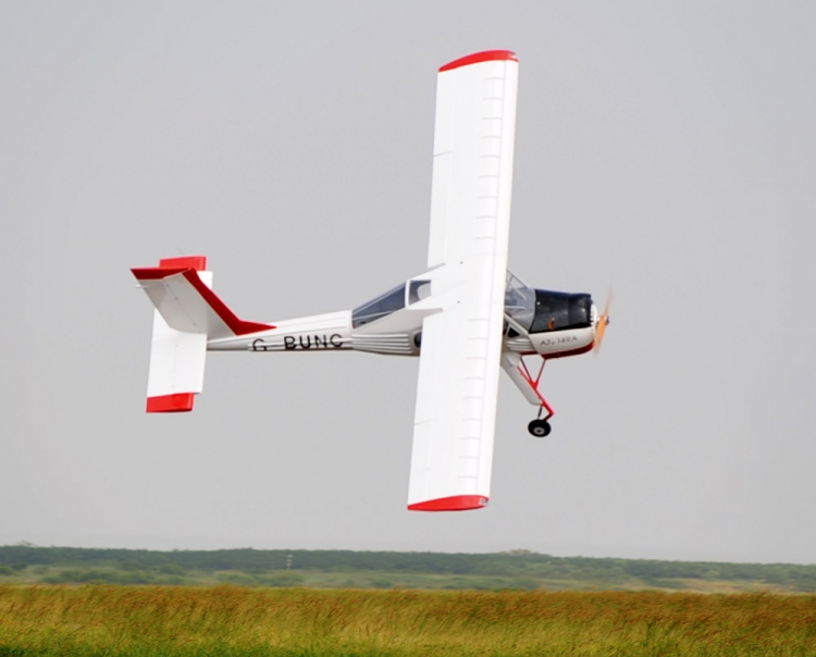 Black Horse PZL-104 Wilga 2240mm 26-35cc Bensin ARTF - Bild 6