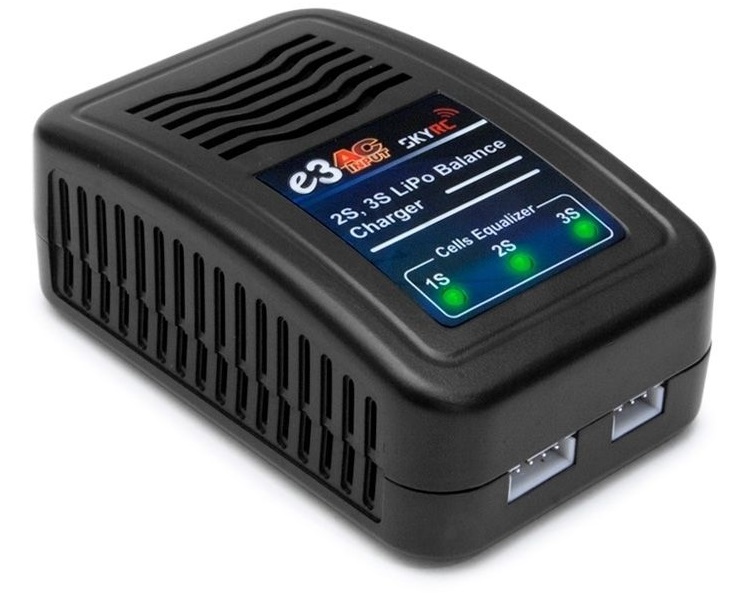 SkyRC e3-V2 2-3S LiPo Laddare