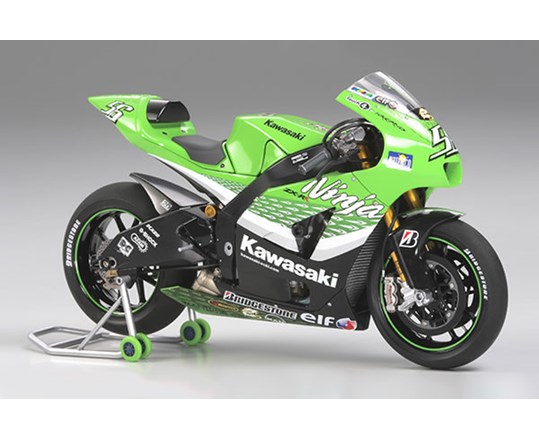 Plastbyggsatser motorcyklar
