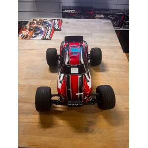 Rustler 2WD med LED-ljus Begagnad