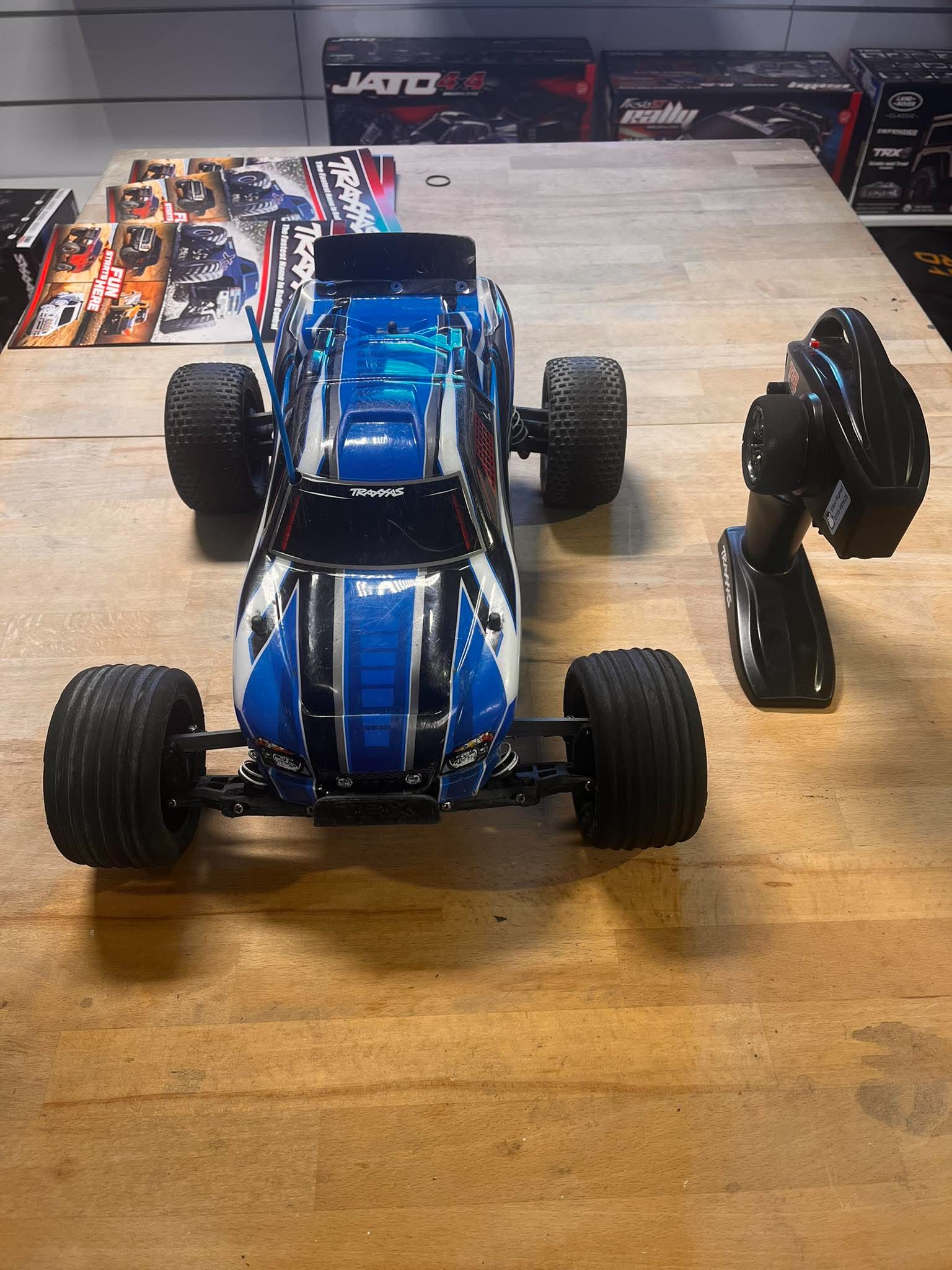 Rustler 2WD Begagnad