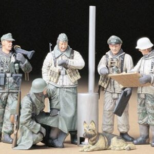 Tamiya German Soldiers at Field Briefing 1/35 plastbyggsats – 35212