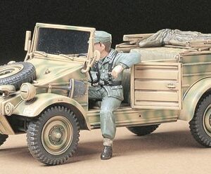 Tamiya German Kübelwagen Type 82 1/35 plastbyggsats – 35213