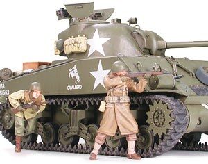Tamiya U. S. Medium Tank M4A3 Sherman 75mm Gun Late Production (FRONTLINE BREAKTHROUGH) 1/35 plastbyggsats – 35250
