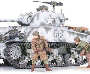 Tamiya U.S. Medium Tank M4A3 Sherman 105mm Howitzer (ASSAULT SUPPORT) 1/35 plastbyggsats – 35251