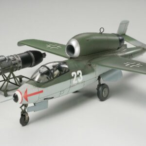 Tamiya Heinkel HE162 A-2 "SALAMANDER" 1/48 plastbyggsats – 61097