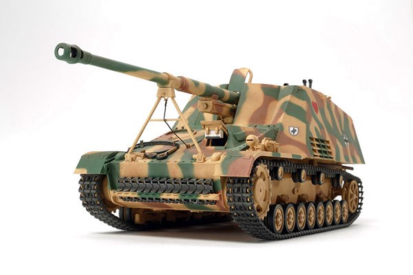 Tamiya German SELF-PROPELLED Heavy ANTI-Tank Gun Nashorn 1/35 plastbyggsats – 35335