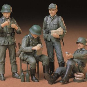 Tamiya German Soldiers at Rest 1/35 plastbyggsats – 35129
