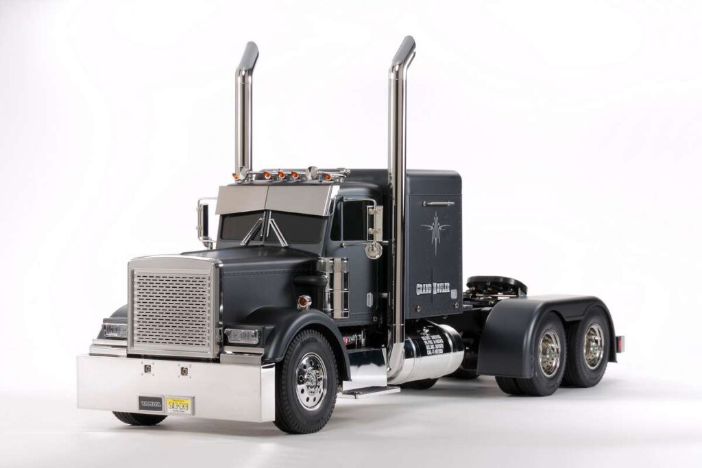 Tamiya 56356 – Grand Hauler 1/14, mattsvart