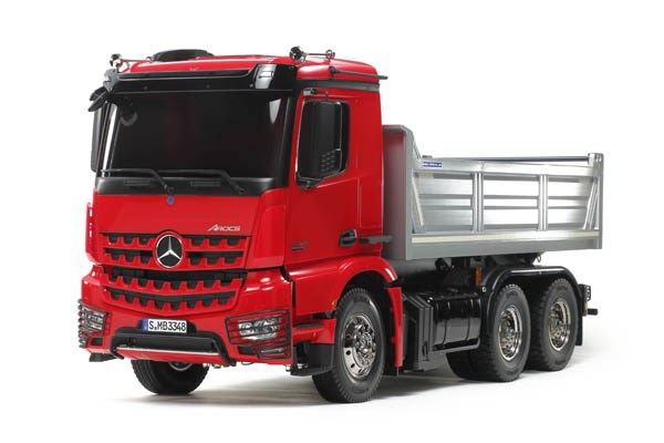 Tamiya 56361 – Mercedes-Benz Arocs 3348 6×4 Dumper 1/14, lackerad hytt