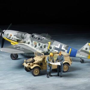 Tamiya Messerschmitt Bf109 G-6 & Kübelwagen Type 82 1/48 plastbyggsats – 25204