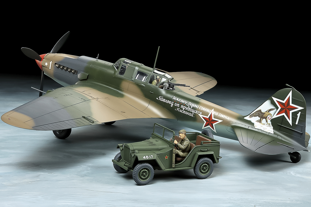 Tamiya Ilyushin IL-2 Shturmovik & GAZ-67B Set 1/48 plastbyggsats – 25212