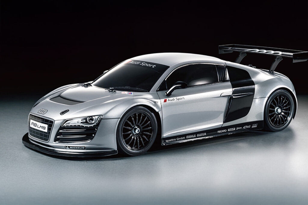 Tamiya Audi R8 LMS 2008 (TT-02)